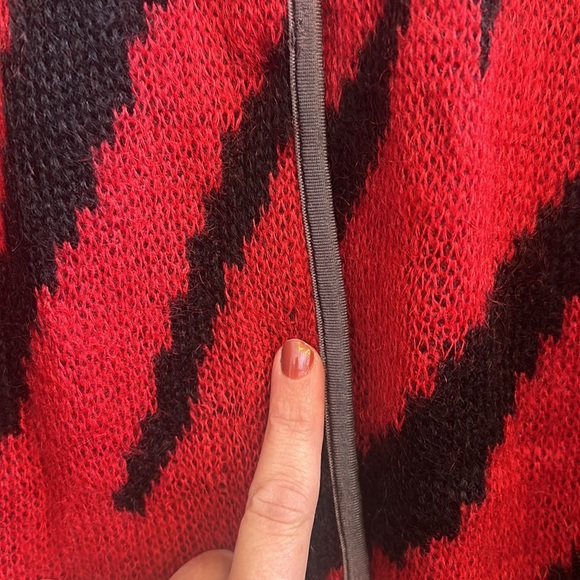 Mohair red/black multi animal print sweater by Escada - Picture 10 of 11